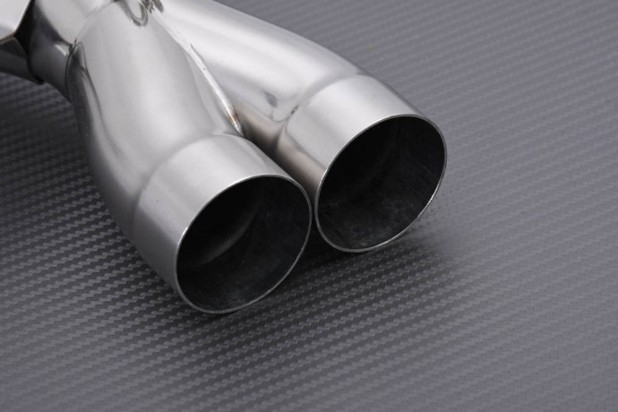 Zwischenrohr Mid Pipe Inox Der Komplettlinie Akrapovic L S S Suzuki